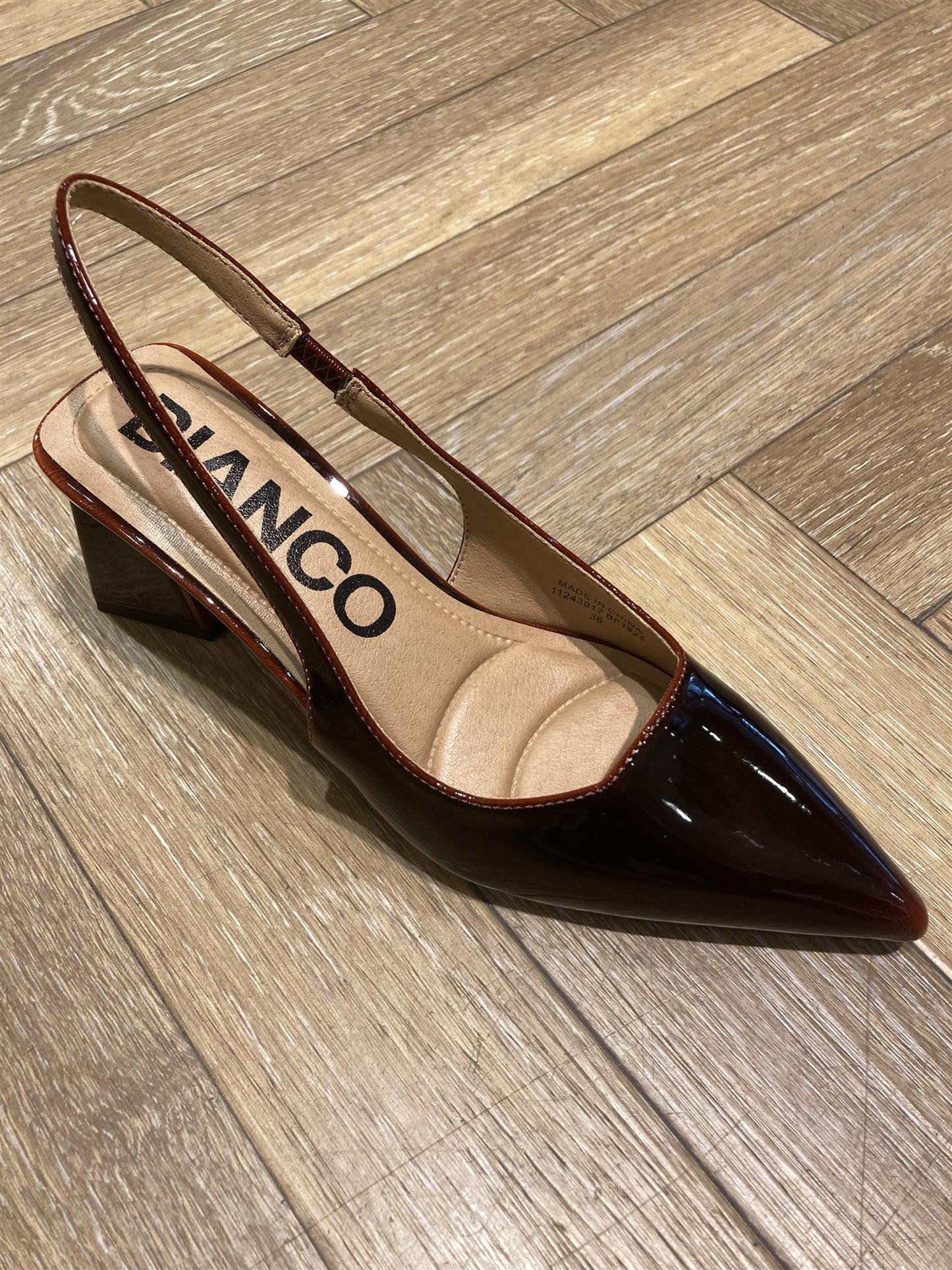 BIAMARALYN Slingback Pull Up Patent