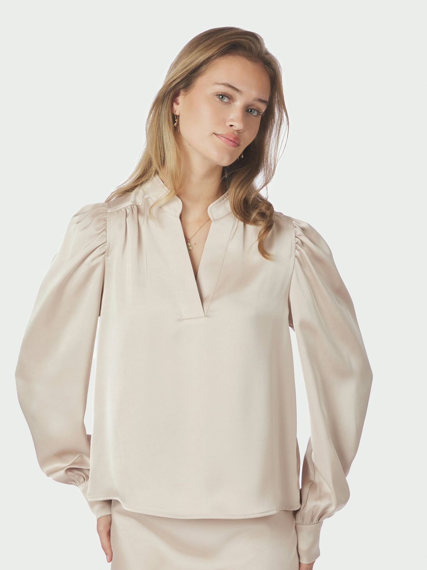 ROSSLYN HEAVY SATEEN BLOUSE
