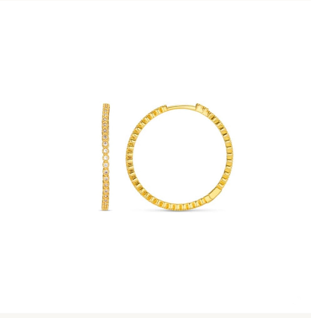 Fine Pavé Mid-Size Hoop Earrings