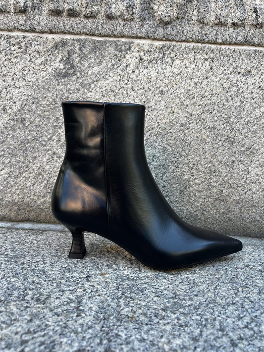 BLACK CALF 80