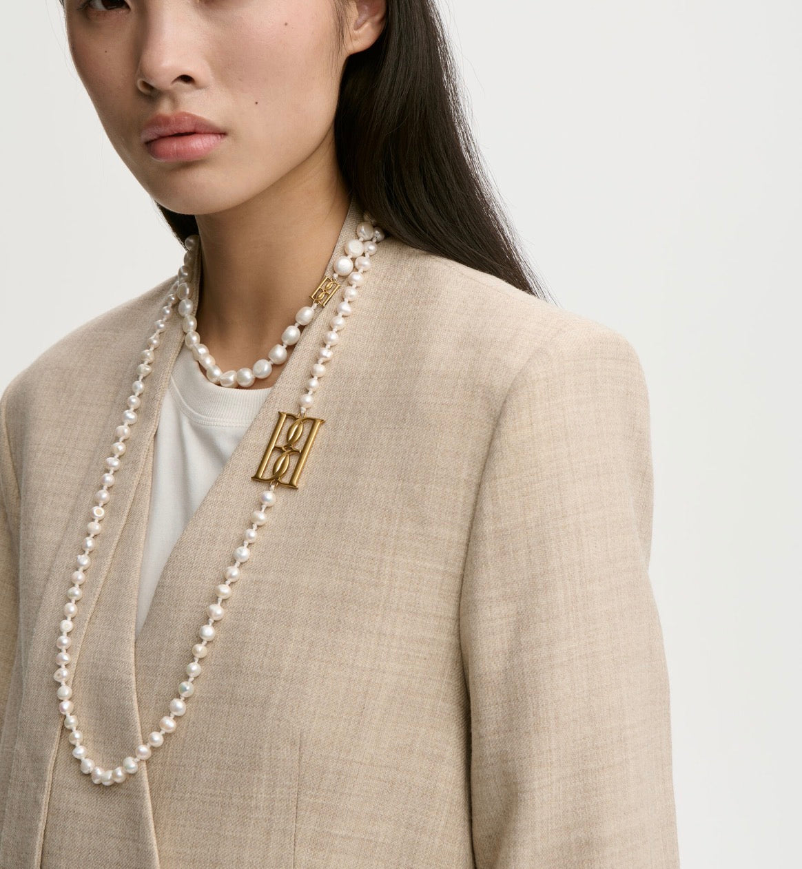 Chakallo monogram necklace