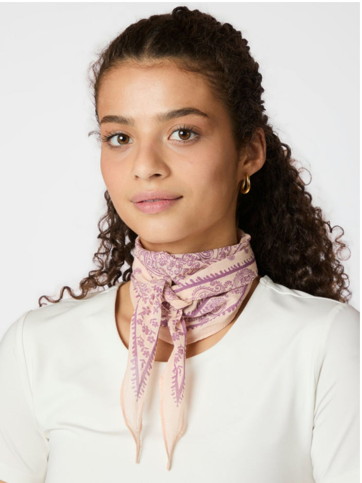 KINESSA PAISLEY SCARF