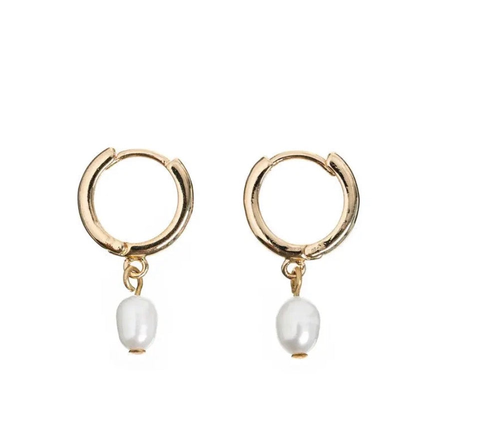 PEARL SMALL HOOP EARRINGS