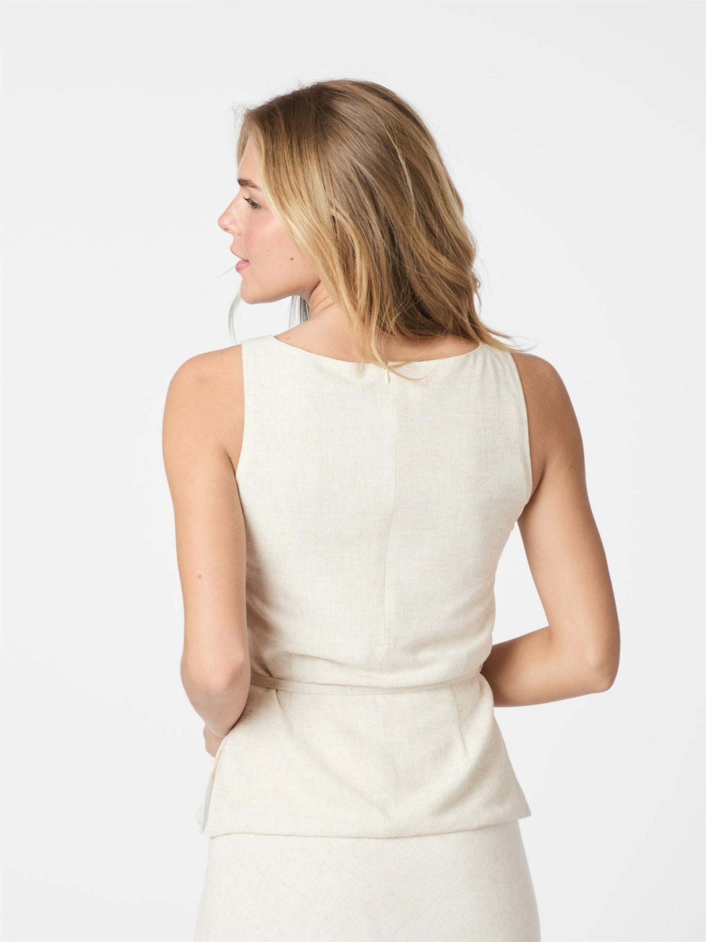 NASSA LINEN TOP