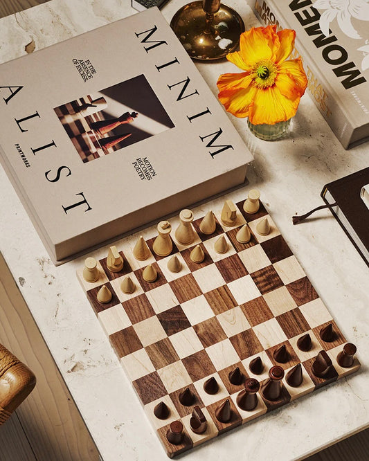 THE MINIMALIST Wood Chess