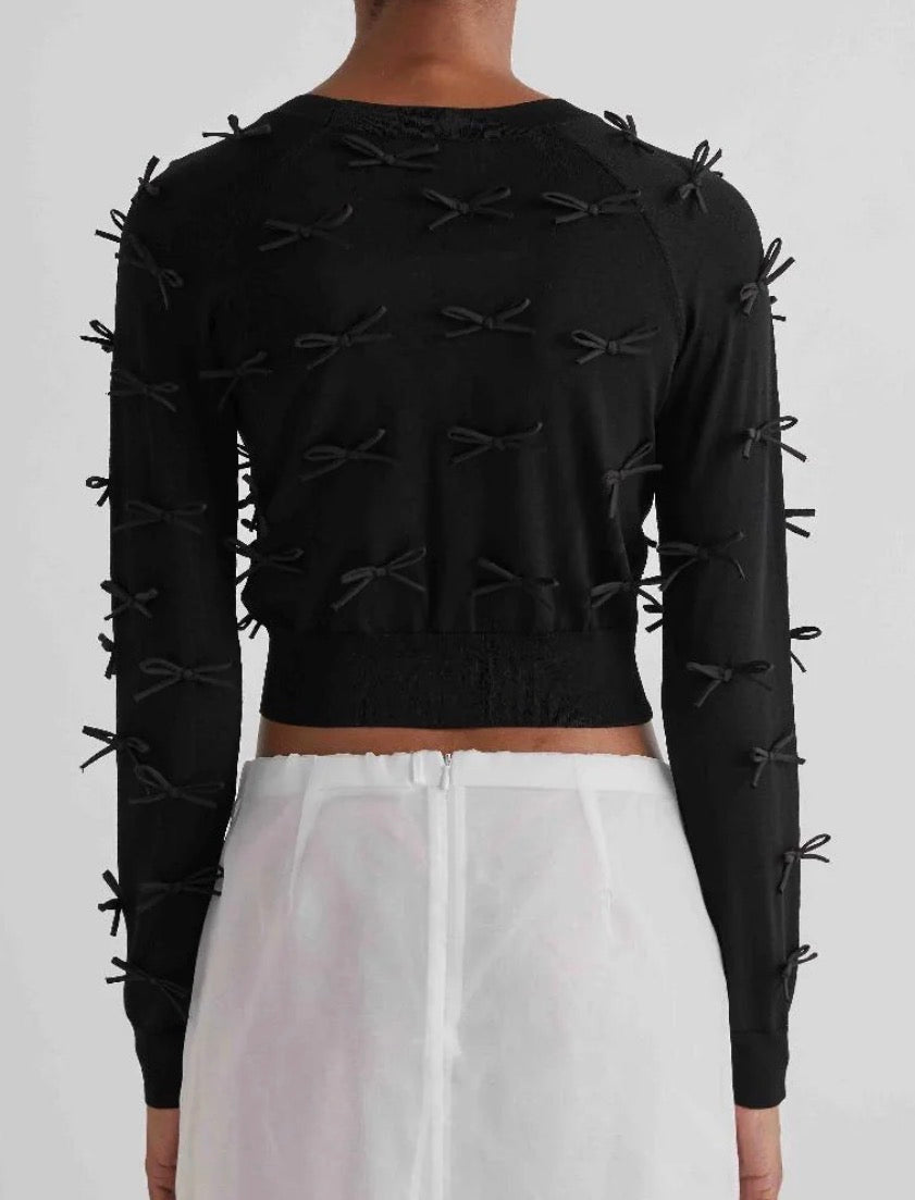 CARDIGAN CORTO CON FIOCCHI APPLICATI
