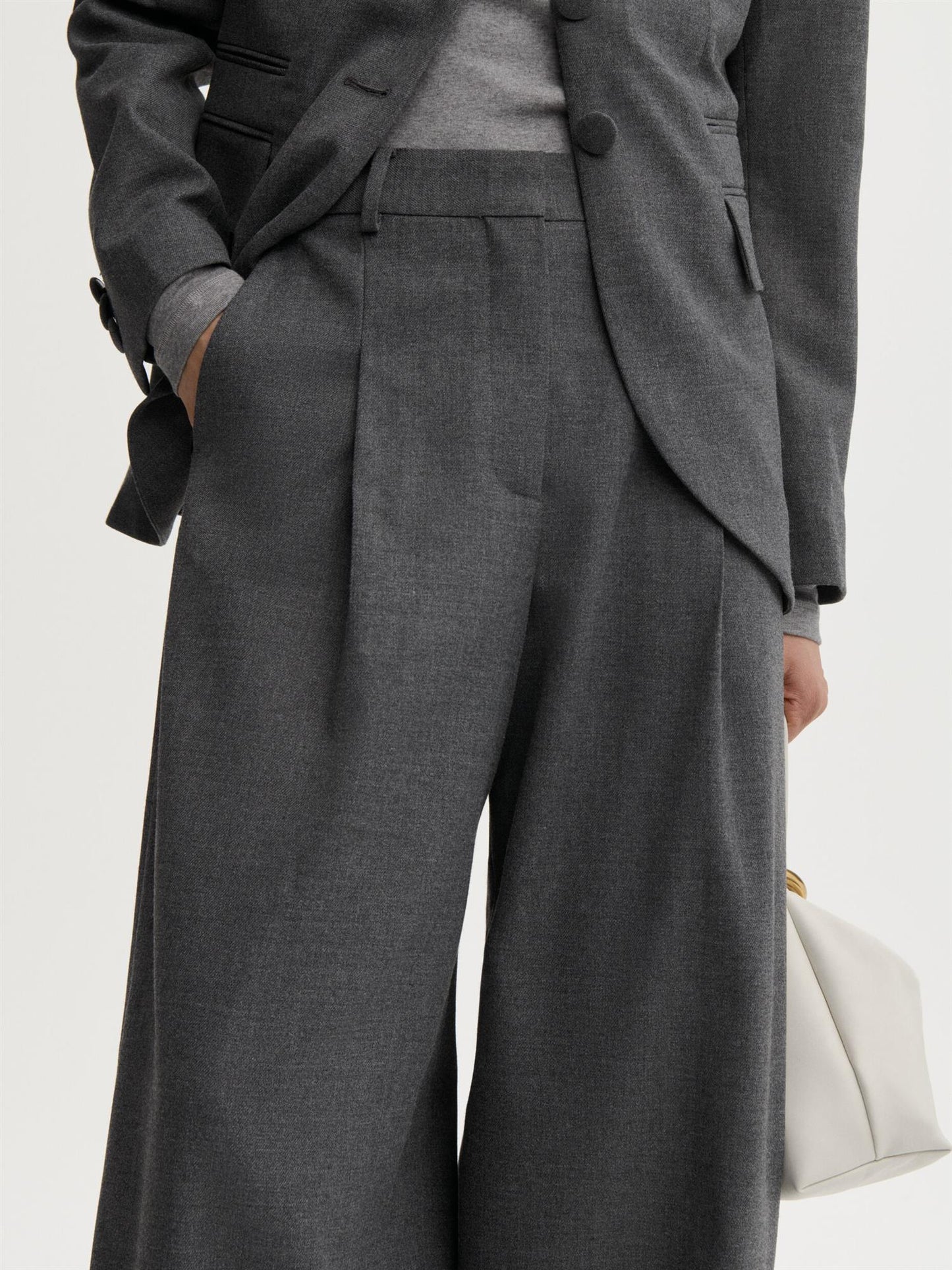 Povilanna barrel-leg trousers