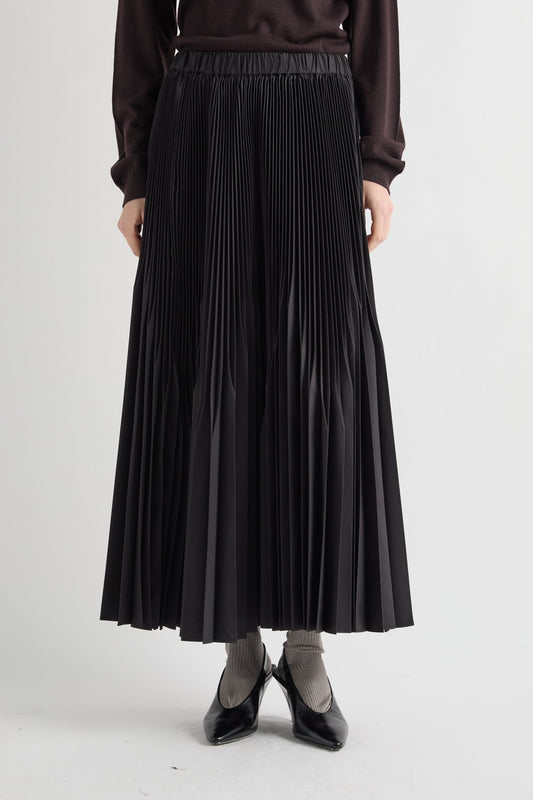 PLEATED MAXI SKIRT
